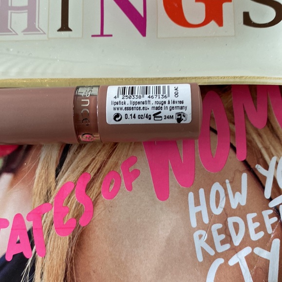 “Essence” In the Nude lipstick - Picture 5 of 5